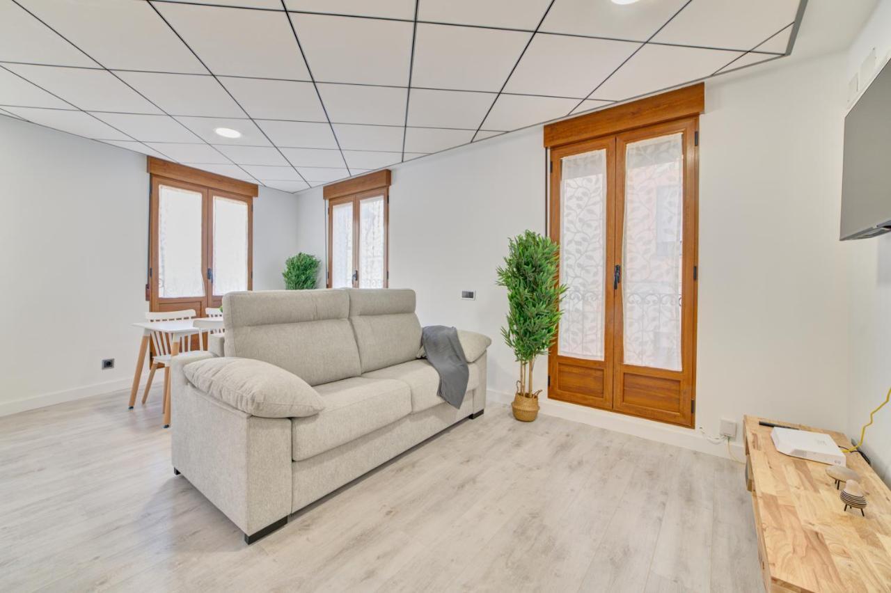 Apartamento Juan Pintxame By Clabao Logroño Eksteriør bilde